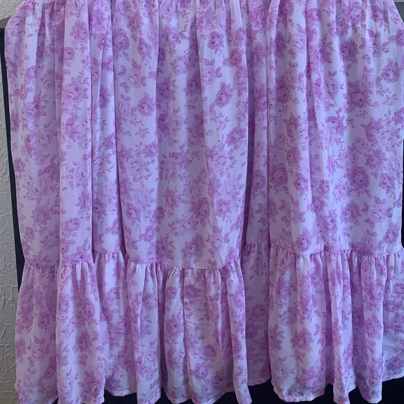 Lavender Floral Tiered Woven Dress – 1X (NWT) - Picture 2 of 3